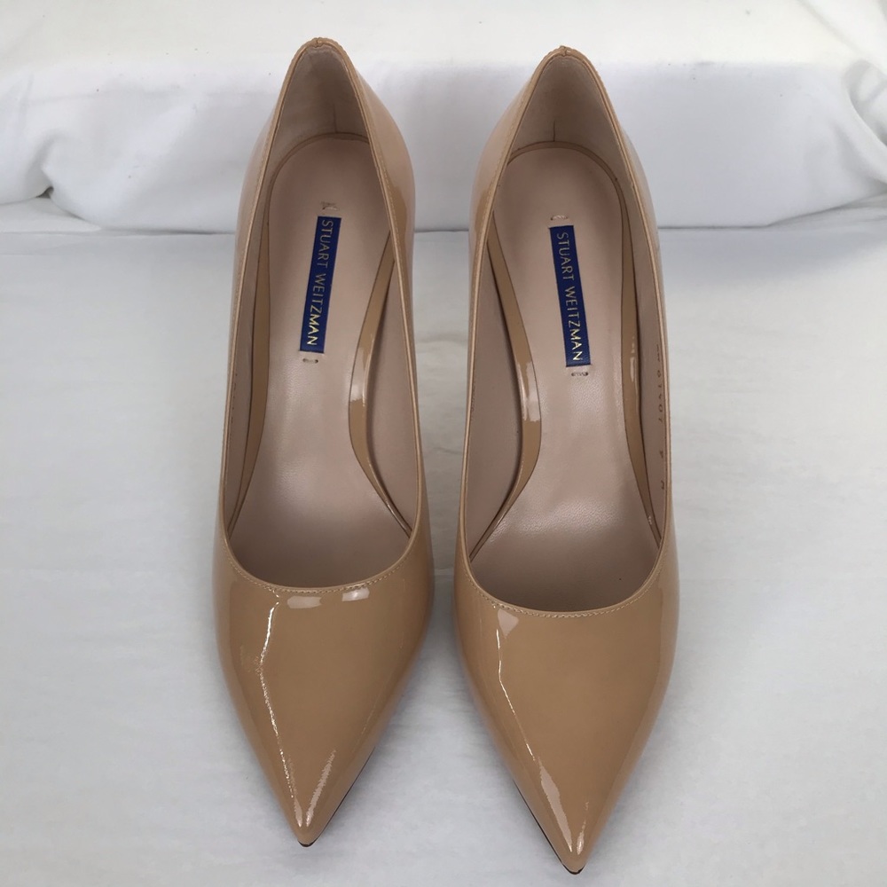 Stuart Weitzman
Leigh 95mm Patent Leather Pumps